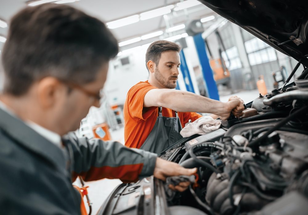 car-mechanic-working-at-service-center.jpg